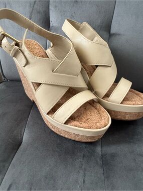Vince Camuto Cream Cork Platform Wedge Sandals